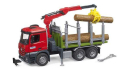 U03669 Mercedes-Benz Arocs samochód do drewna z żurawiem, chwytakiem i 3 kłodami 1:16 Bruder