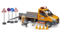 U02677 Mercedes-Benz Sprinter komunalny z modułem światło-dźwięk i figurką 1:16 Bruder