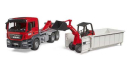 U03767 MAN TGS z kontenerem i ładowarką Schaeffer 1:16 Bruder