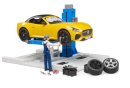 U62112 Warsztat samochodowy bworld z podnośnikiem i Bruder Roadster 1:16 Bruder