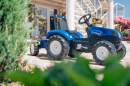 F3090B Traktor New Holland T8 z przyczepą jeździk Falk