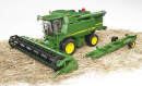 U02132 Kombajn zbożowy John Deere T670i 1:16 Bruder