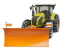 U03018 Ciągnik Claas Axion 950 z łańcuchami i pługiem odśnieżnym 1:16 Bruder